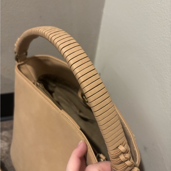 Elegant Tan Women's Bag - Picture 4 of 4